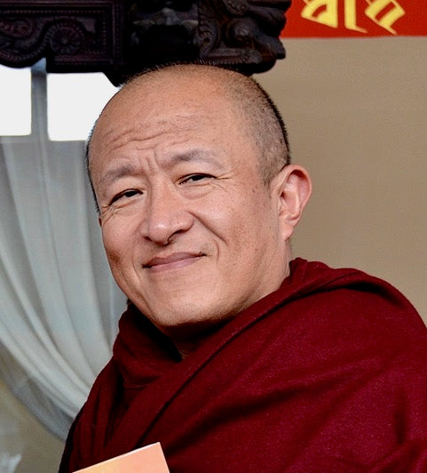 Zur Herausforderung der Übertragung des Vajrayāna-Buddhismus in den Westen